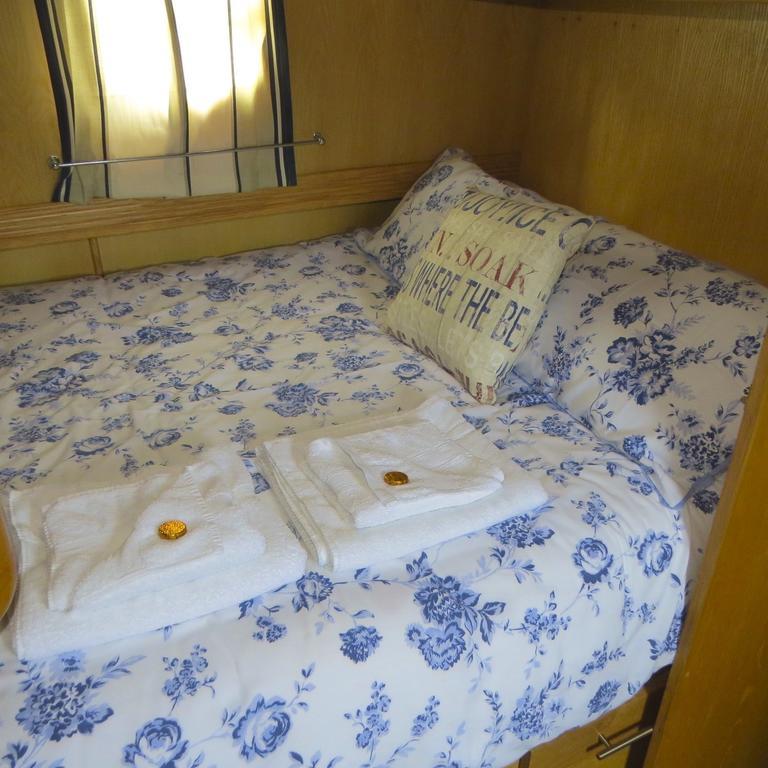 Houseboat Hotels เชฟฟิลด์ ห้อง รูปภาพ
