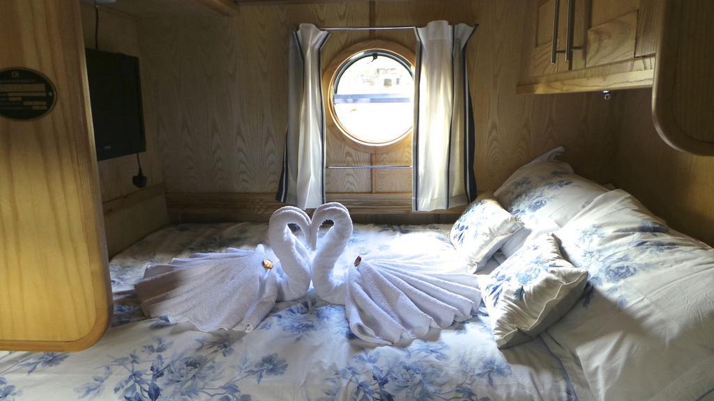 Houseboat Hotels เชฟฟิลด์ ห้อง รูปภาพ