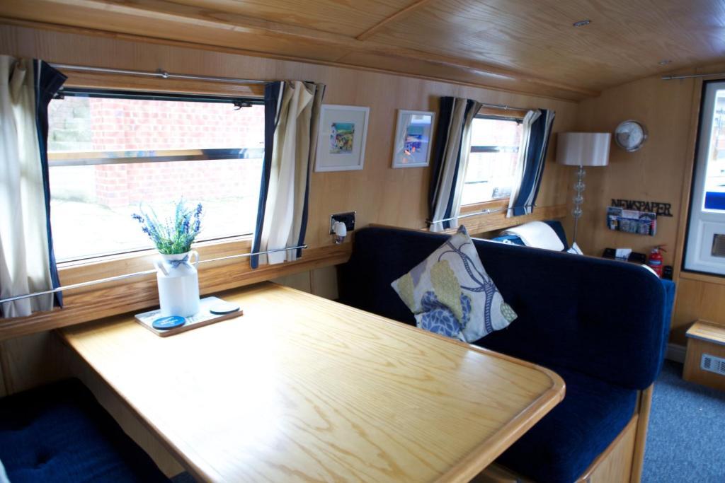 Houseboat Hotels เชฟฟิลด์ ภายนอก รูปภาพ